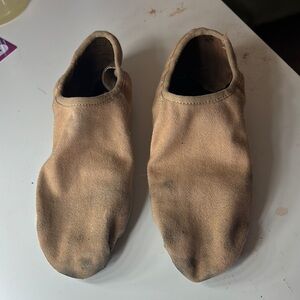 Capezio Tan Jazz Shoes